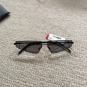 FENDI 61MM Futuristic Triangle Wire Frame Sunglasses Fendi | Accessories | Fendi 6mm Futuristic Triangle Wire  main image 4